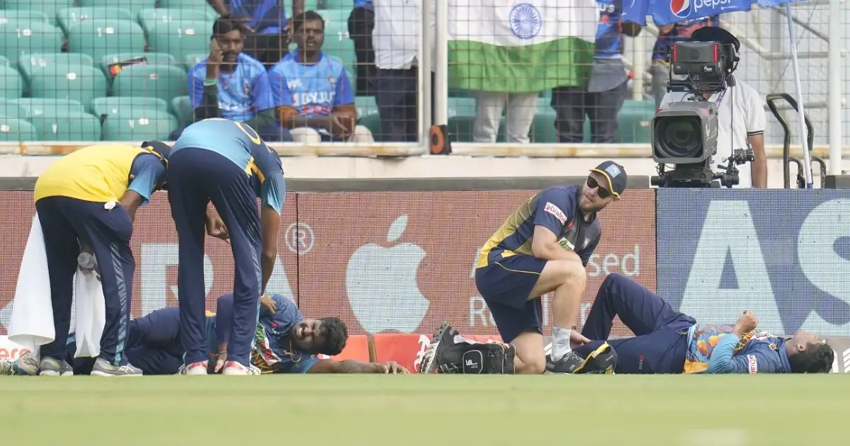 WATCH: Sri Lanka Players Ashen Bandara And Jeffrey Vandersay Stretchered Off Field After Ugly Collision On Field