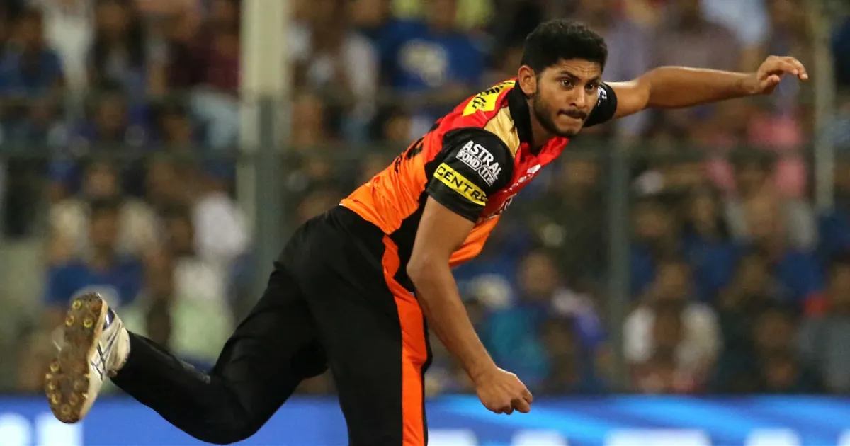 Most Expensive Bowling Spells In IPL History - Basil Thampi - 0/70 vs RCB