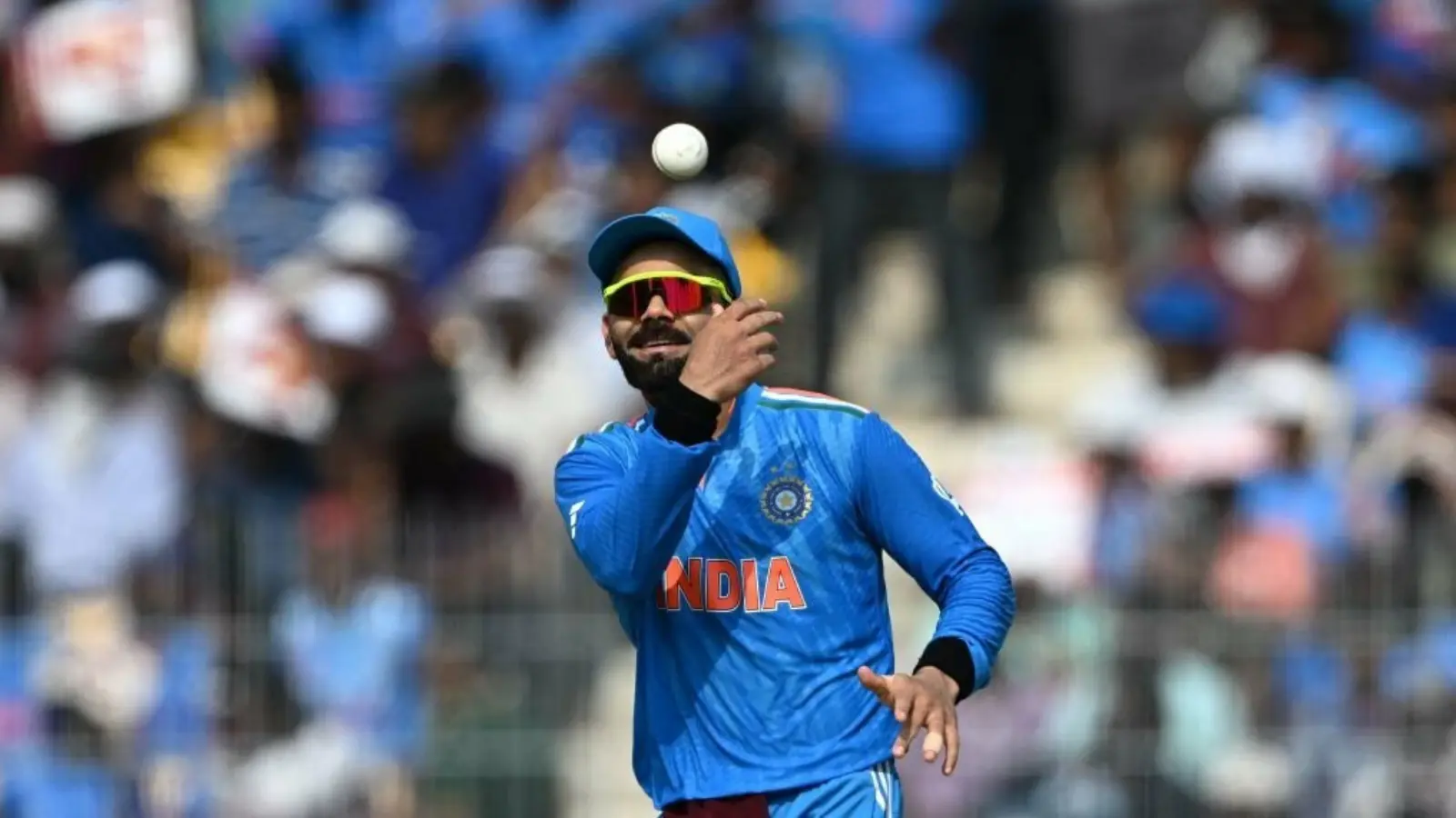 WATCH: Virat Kohli Takes Stunning Catch To Dismiss Mitchell Marsh
